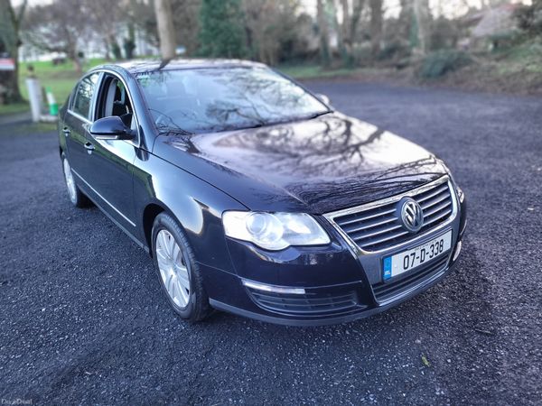 Volkswagen Passat Saloon, Petrol, 2007, Black
