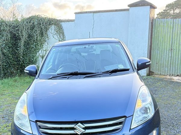 Suzuki Swift Hatchback, Petrol, 2015, Blue