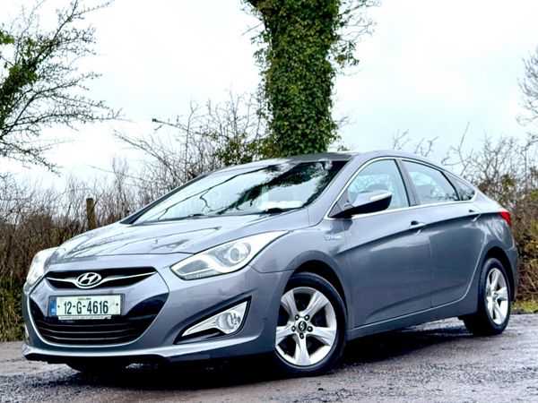Hyundai i40 Saloon, Diesel, 2012, Silver
