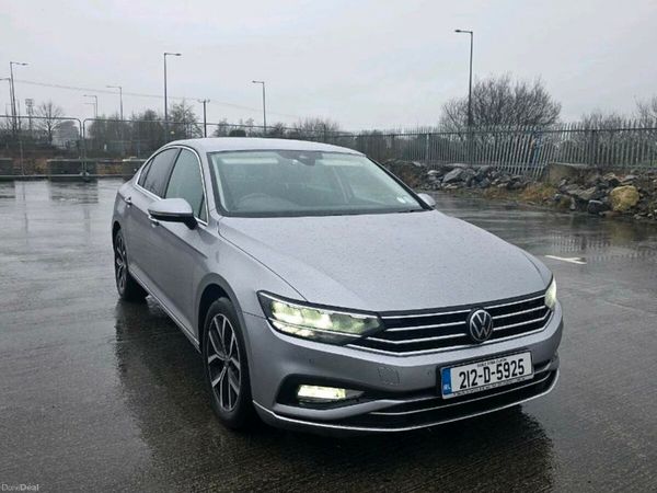 Volkswagen Passat Saloon, Diesel, 2021, Grey