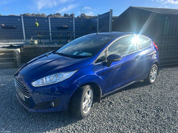 Ford Fiesta Hatchback, Petrol, 2015, Blue
