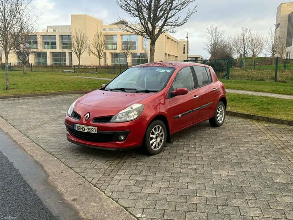 Renault Clio Hatchback, Petrol, 2008, Red