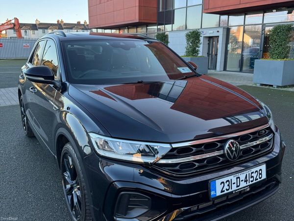 Volkswagen T-Roc SUV, Petrol, 2023, Black