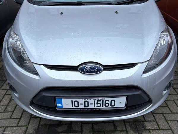 Ford Fiesta Hatchback, Petrol, 2010, Silver