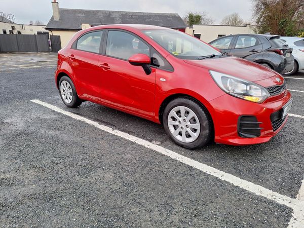 Kia Rio Hatchback, Petrol, 2017, Red