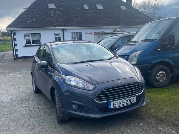 Ford Fiesta Hatchback, Diesel, 2015, Blue