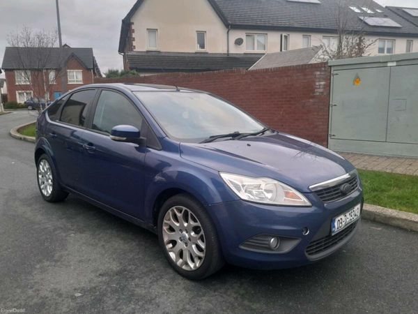 Ford Focus Hatchback, Petrol, 2009, Blue