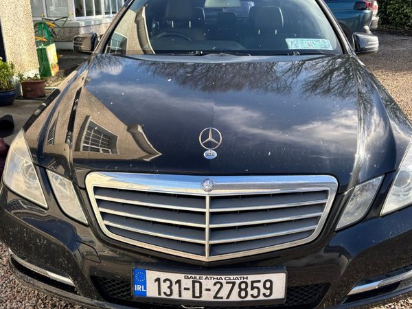 Mercedes-Benz E-Class Saloon, Diesel, 2013, Black