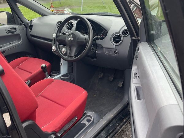 Mitsubishi Colt Hatchback, Petrol, 2009, Black