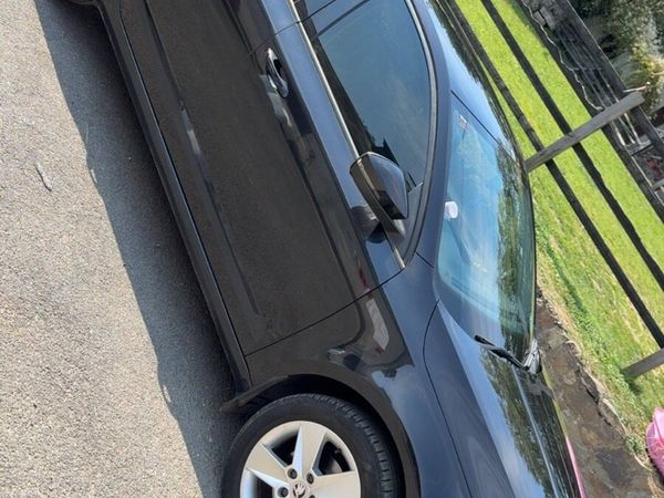 Skoda Octavia Saloon, Diesel, 2016, Black