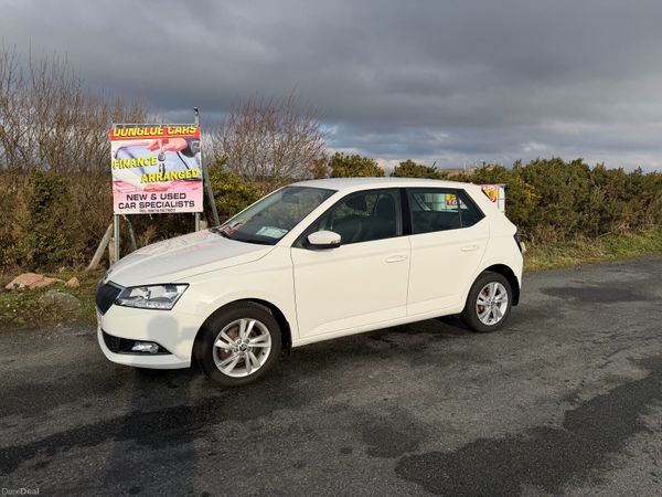 Skoda Fabia Hatchback, Petrol, 2020, White