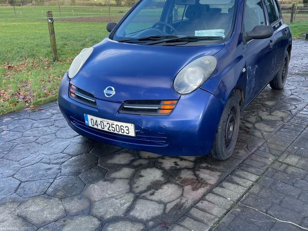 Nissan Micra Hatchback, Petrol, 2004, Blue