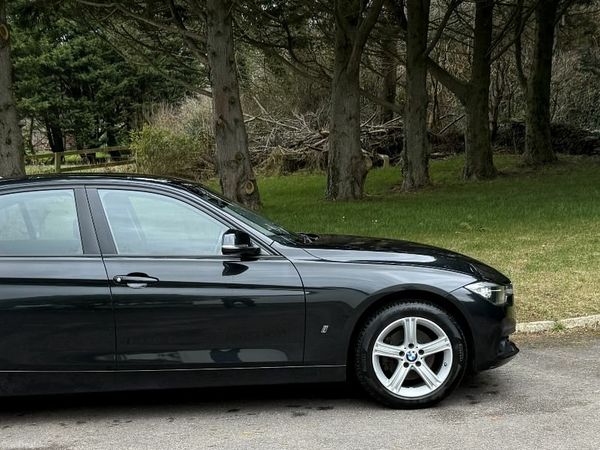 BMW 3-Series Saloon, Petrol Plug-in Hybrid, 2017, Black