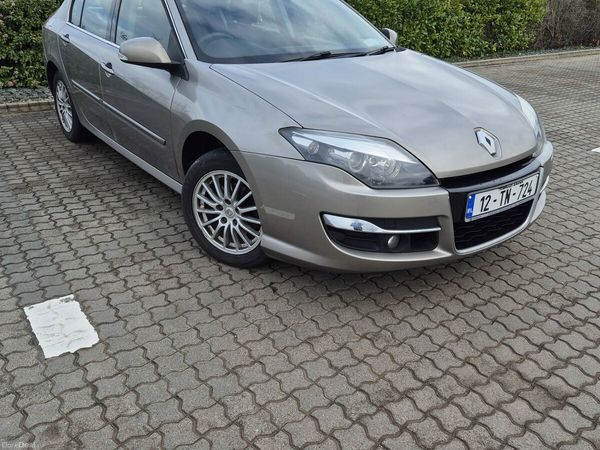 Renault Laguna Hatchback, Diesel, 2012, Gold