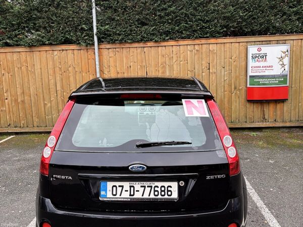 Ford Fiesta Hatchback, Petrol, 2007, Black