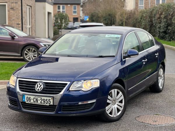 Volkswagen Passat Saloon, Petrol, 2006, Blue