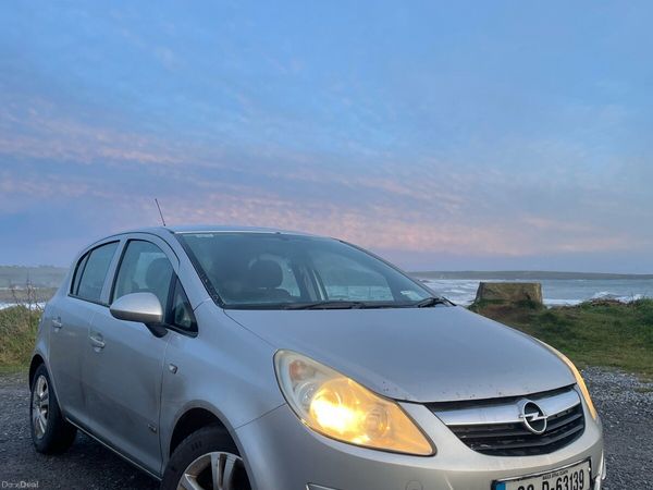 Opel Corsa Hatchback, Petrol, 2008, Silver