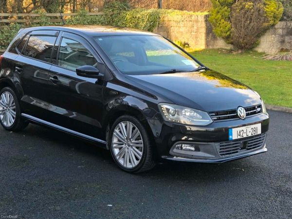 Volkswagen Polo Hatchback, Petrol, 2014, Black