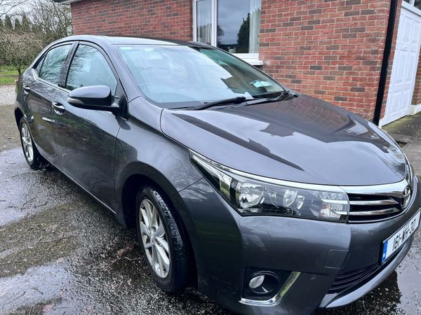 Toyota Corolla Saloon, Diesel, 2016, Grey