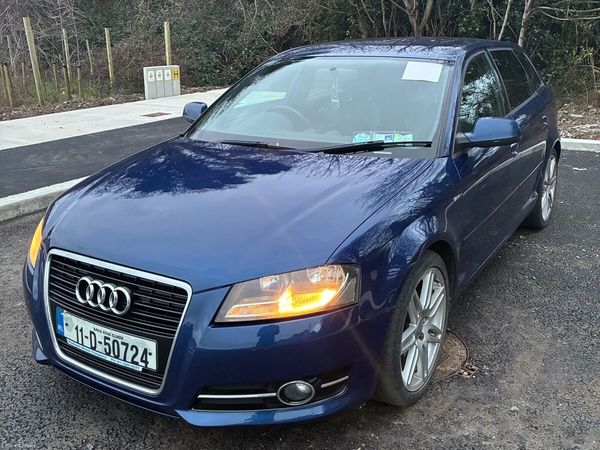 Audi A3 Hatchback, Diesel, 2011, Blue