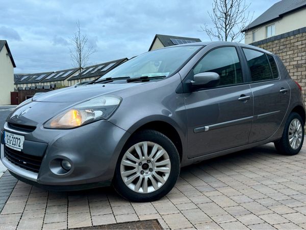 Renault Clio Hatchback, Ethanol Petrol, 2012, Grey