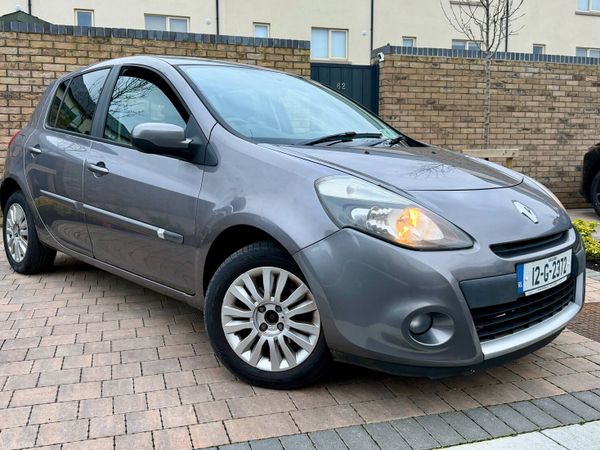 Renault Clio Hatchback, Ethanol Petrol, 2012, Grey