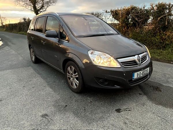 Vauxhall Zafira MPV, Diesel, 2011, Grey