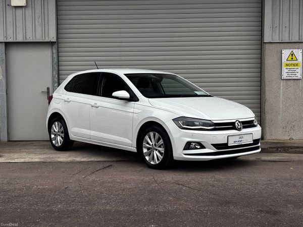 Volkswagen Polo Hatchback, Petrol, 2020, White