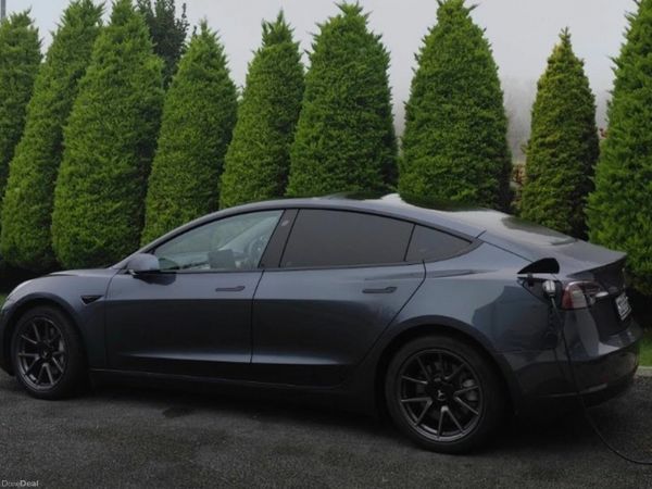 Tesla Model 3 Saloon, Electric, 2020, Grey