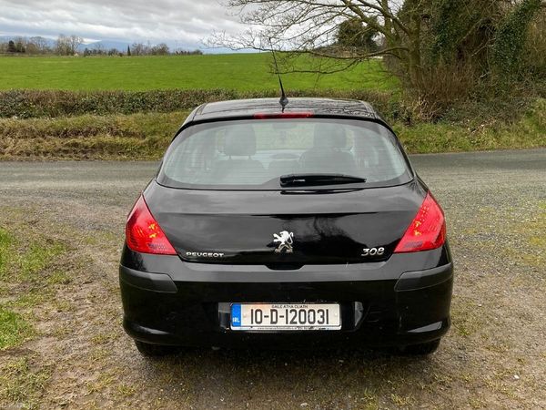 Peugeot 308 Hatchback, Diesel, 2010, Black