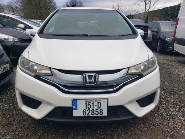 Honda Fit Hatchback, Petrol Hybrid, 2015, White
