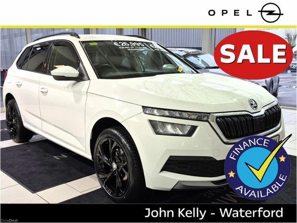 Skoda Kamiq Hatchback, Petrol, 2024, White