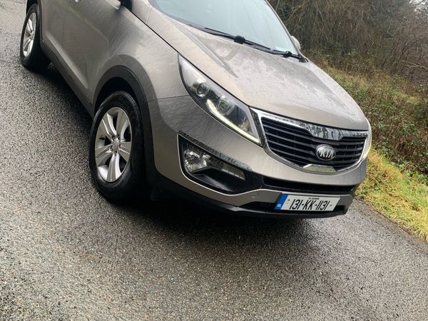 Kia Sportage SUV, Diesel, 2013, Silver