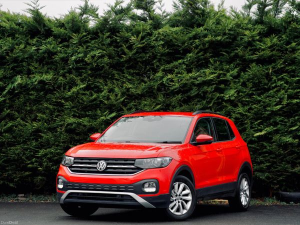Volkswagen T-Cross Hatchback, Diesel, 2019, Red