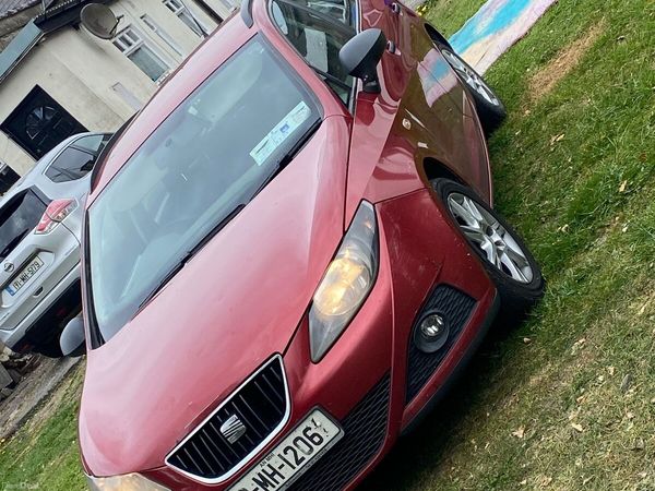 SEAT Ibiza Estate, Diesel, 2012, Red