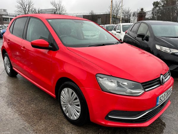Volkswagen Polo Hatchback, Petrol, 2015, Red