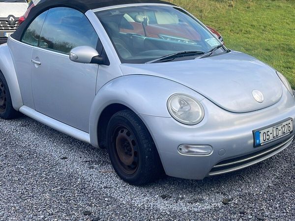Volkswagen Beetle Convertible, Petrol, 2005, Silver
