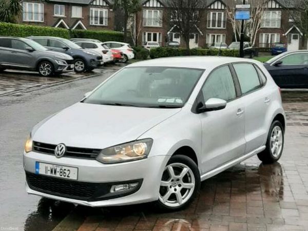 Volkswagen Polo Hatchback, Petrol, 2011, Silver