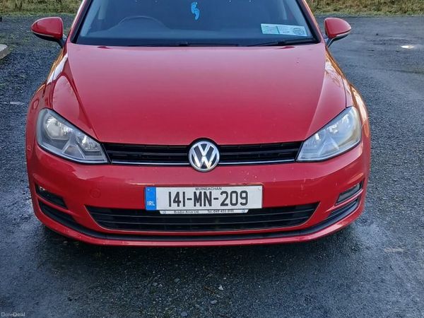 Volkswagen Golf Hatchback, Diesel, 2014, Red