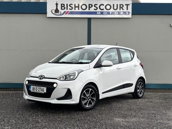 Hyundai i10 Hatchback, Petrol, 2018, White