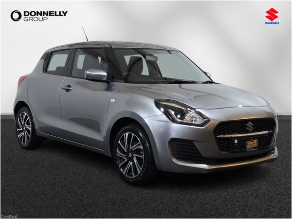 Suzuki Swift Hatchback, Petrol, 2023, Silver