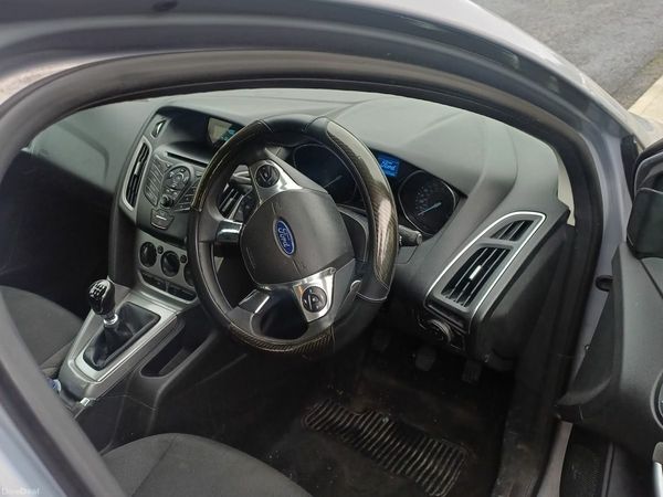 Ford Focus Hatchback, Diesel, 2013, Silver