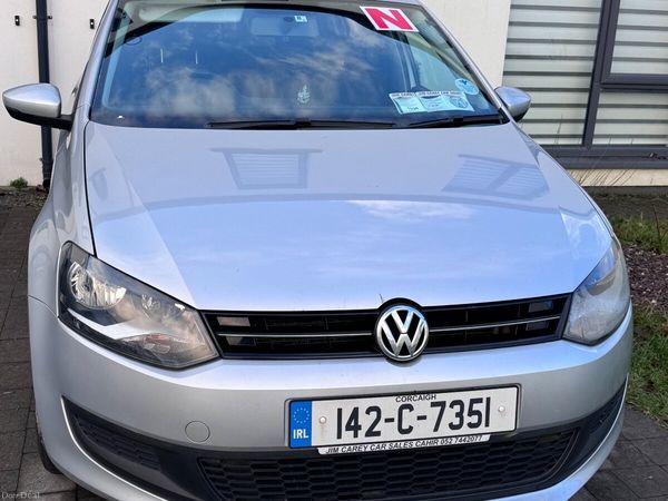 Volkswagen Polo Hatchback, Petrol, 2014, Silver