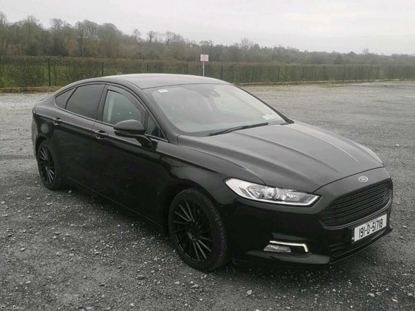 Ford Mondeo Hatchback, Diesel, 2019, Black