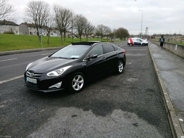 Hyundai i40 Saloon, Diesel, 2015, Black
