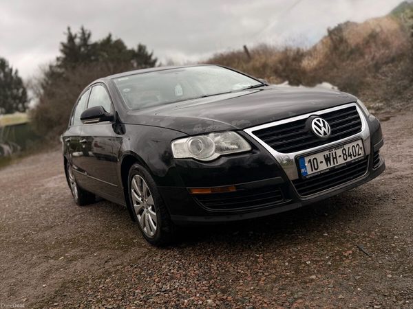 Volkswagen Passat Saloon, Diesel, 2010, Black