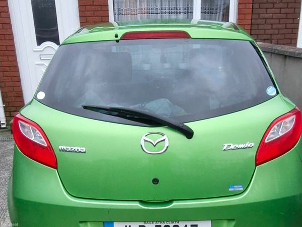 Mazda Demio Hatchback, Petrol, 2010, Green