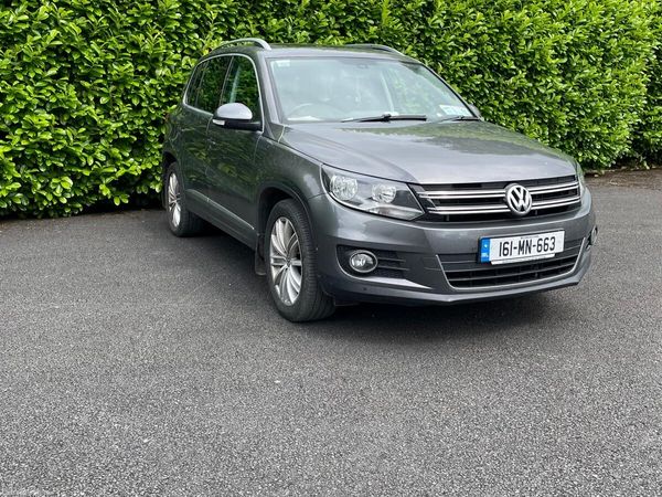 Volkswagen Tiguan SUV, Diesel, 2016, Grey