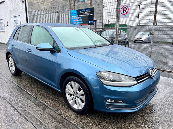 Volkswagen Golf Hatchback, Petrol, 2014, Blue