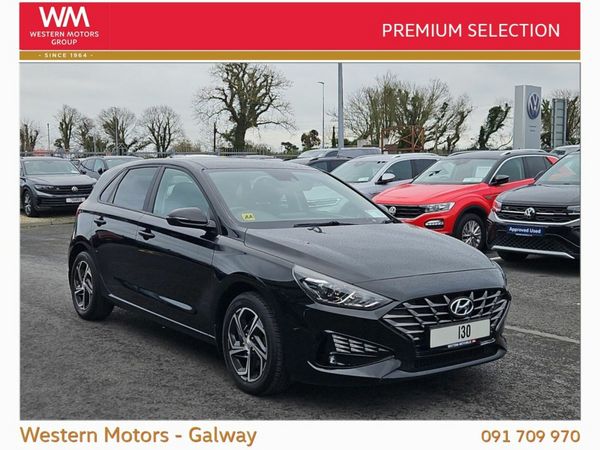 Hyundai i30 Hatchback, Diesel, 2022, Black